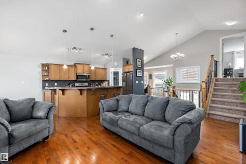 28 Woods Place, Leduc, AB - Indoor Photo Showing Living Room