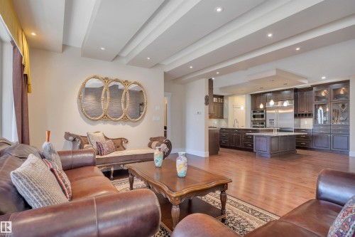 1624 Ainslie Lane, Edmonton, AB - Indoor Photo Showing Living Room