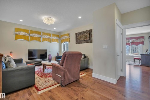 1624 Ainslie Lane, Edmonton, AB - Indoor