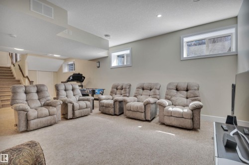 1624 Ainslie Lane, Edmonton, AB - Indoor
