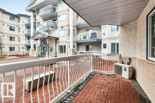 114 17150 94A Ave, Edmonton, AB - Outdoor
