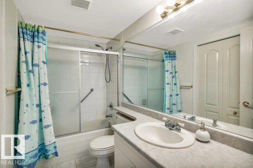 114 17150 94A Ave, Edmonton, AB - Indoor Photo Showing Bathroom