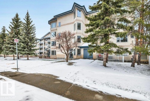 114 17150 94A Ave, Edmonton, AB - Outdoor