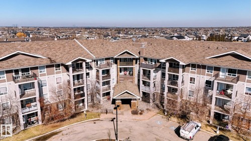 7226 7327 SOUTH TERWILLEGAR Drive  Edmonton, AB T6R 0L8