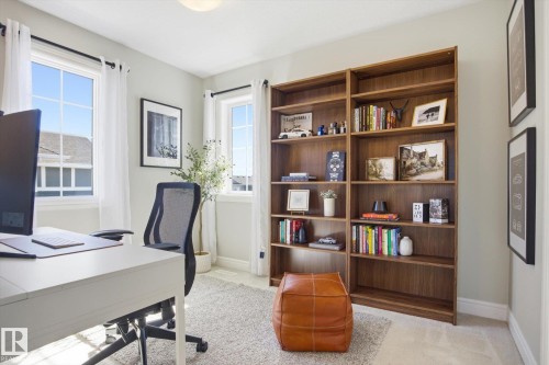 3887 Robins Crescent, Edmonton, AB - Indoor Photo Showing Office