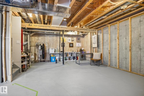 3887 Robins Crescent, Edmonton, AB - Indoor Photo Showing Basement