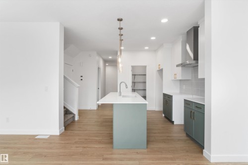 2704 188 Street, Edmonton, AB - Indoor Photo Showing Kitchen