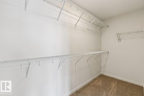 404 30 Street, Edmonton, AB - Indoor With Storage