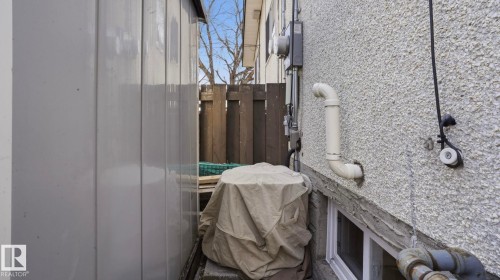 Image quality insufficient for description - 13533 119 Street, Edmonton, AB - Outdoor