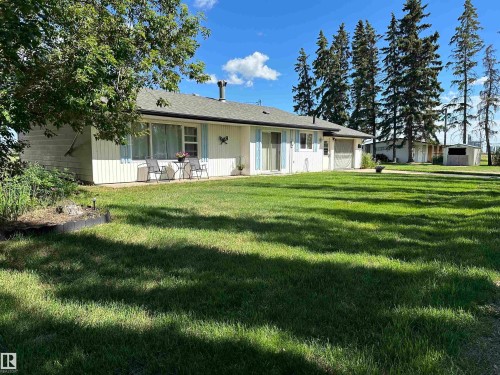 241075 TWP ROAD 461  Rural Wetaskiwin County, AB T9A 1X1