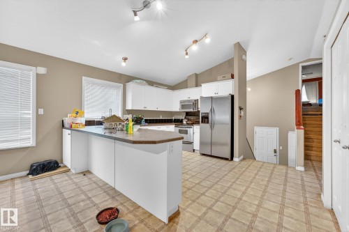 12942 160A Avenue, Edmonton, AB 