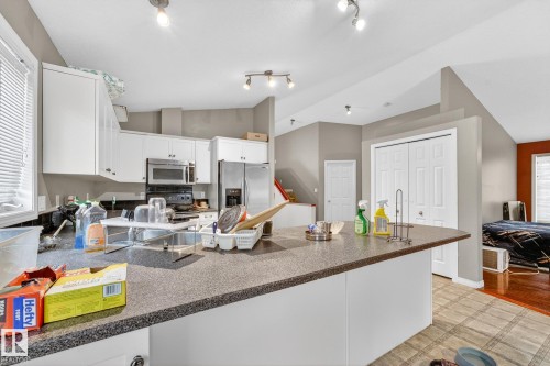 12942 160A Avenue, Edmonton, AB 