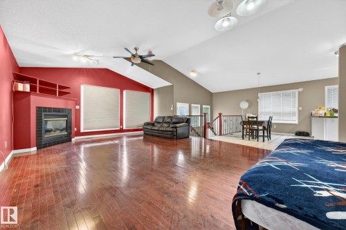 12942 160A Avenue, Edmonton, AB 