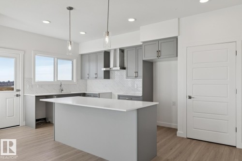2708 188 Street, Edmonton, AB - Indoor Photo Showing Kitchen With Upgraded Kitchen