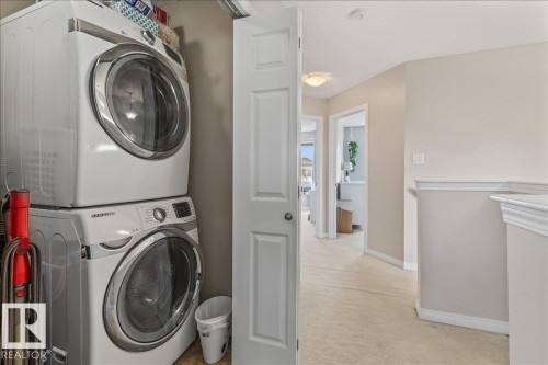 9310 Simpson Drive, Edmonton, AB - Indoor Photo Showing Laundry Room