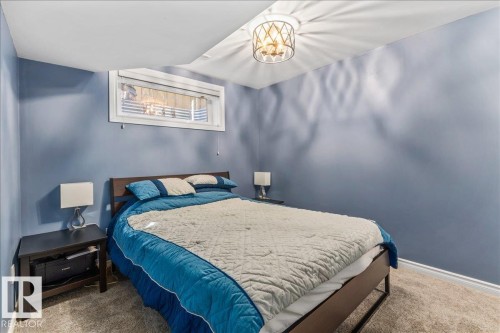 9310 Simpson Drive, Edmonton, AB - Indoor Photo Showing Bedroom