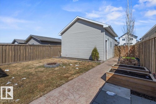 9310 Simpson Drive, Edmonton, AB - Outdoor