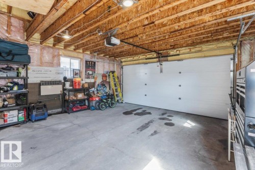 9310 Simpson Drive, Edmonton, AB - Indoor Photo Showing Garage