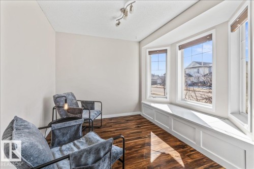 9310 Simpson Drive, Edmonton, AB - Indoor Photo Showing Other Room