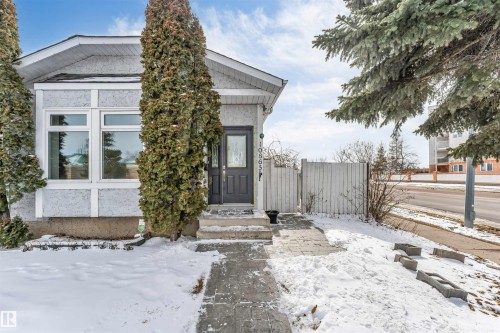 10865 21 Ave, Edmonton, AB - Outdoor
