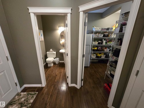 1668 Glastonbury Boulevard, Edmonton, AB - Indoor Photo Showing Other Room