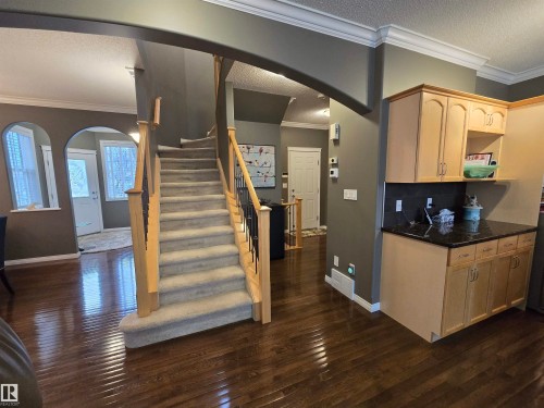 1668 Glastonbury Boulevard, Edmonton, AB - Indoor