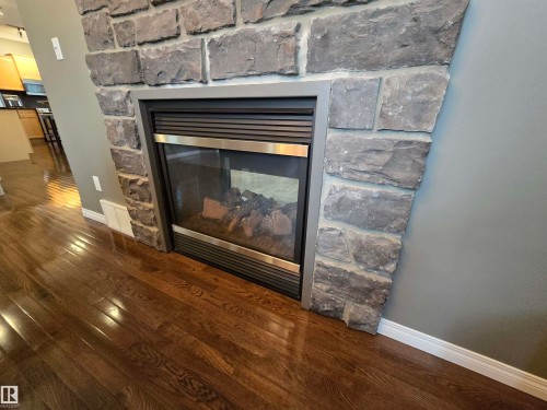 1668 Glastonbury Boulevard, Edmonton, AB - Indoor With Fireplace