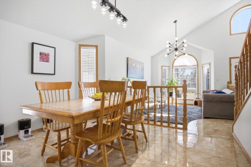 7220 157 Avenue, Edmonton, AB - Indoor Photo Showing Dining Room