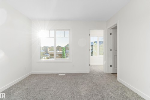 4015 207 Street, Edmonton, AB - Indoor Photo Showing Other Room