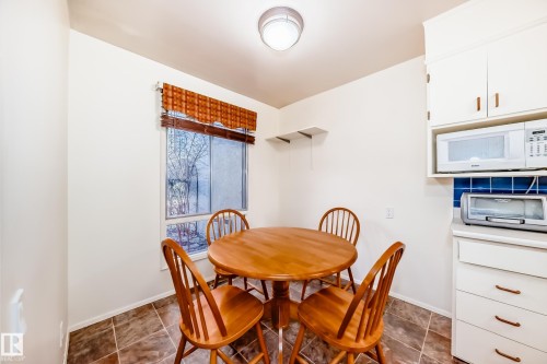 48 Grandin Village, St. Albert, AB 