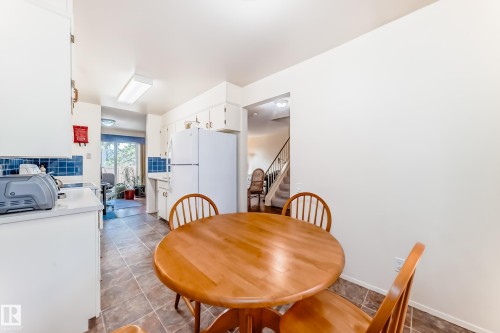 48 Grandin Village, St. Albert, AB 