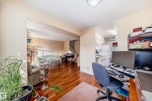 48 Grandin Village, St. Albert, AB 