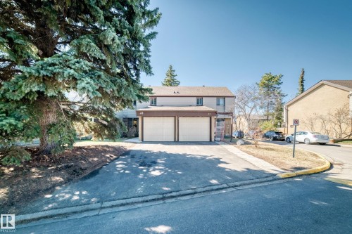 48 Grandin Village, St. Albert, AB 
