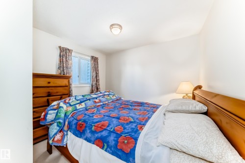 48 Grandin Village, St. Albert, AB 