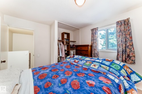48 Grandin Village, St. Albert, AB 