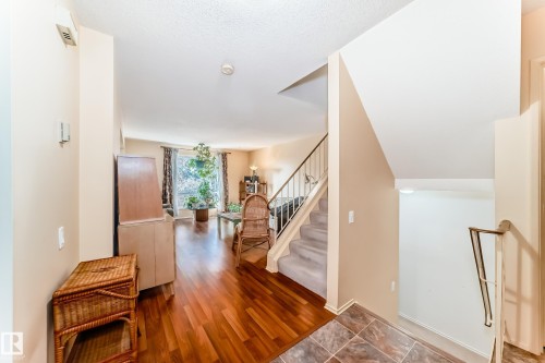48 Grandin Village, St. Albert, AB 