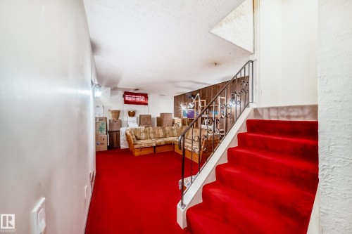 48 Grandin Village, St. Albert, AB 
