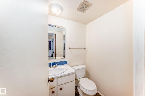48 Grandin Village, St. Albert, AB 