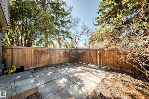 48 Grandin Village, St. Albert, AB 