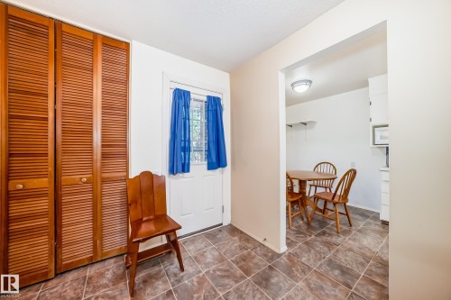 48 Grandin Village, St. Albert, AB 