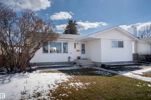 7807 132 Avenue, Edmonton, AB - Outdoor