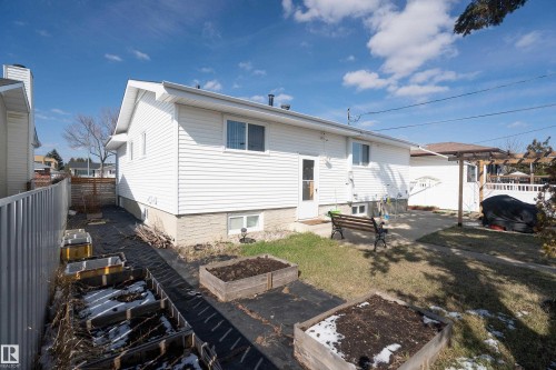 7807 132 Avenue, Edmonton, AB - Outdoor