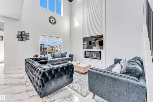 3729 42 Avenue, Beaumont, AB - Indoor