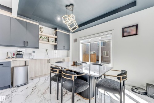 3729 42 Avenue, Beaumont, AB - Indoor