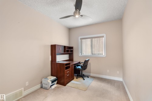 9203 160 Avenue, Edmonton, AB - Indoor Photo Showing Office