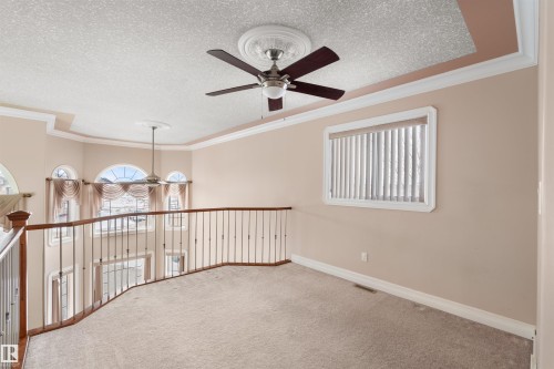 9203 160 Avenue, Edmonton, AB - Indoor Photo Showing Other Room