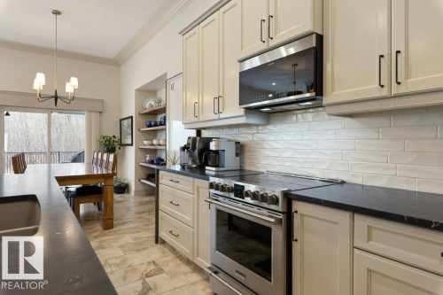68 Enchanted Way, St. Albert, AB - Indoor Photo Showing Kitchen With Upgraded Kitchen
