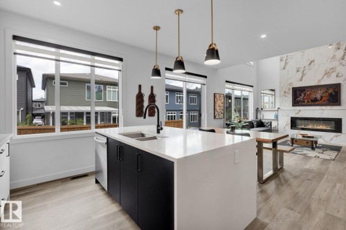 5736 Kootook Way, Edmonton, AB 