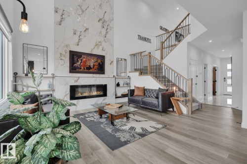 5736 Kootook Way, Edmonton, AB 