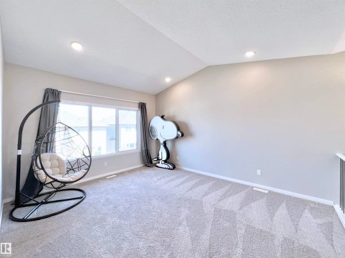 17828 9 Avenue, Edmonton, AB - Indoor Photo Showing Other Room